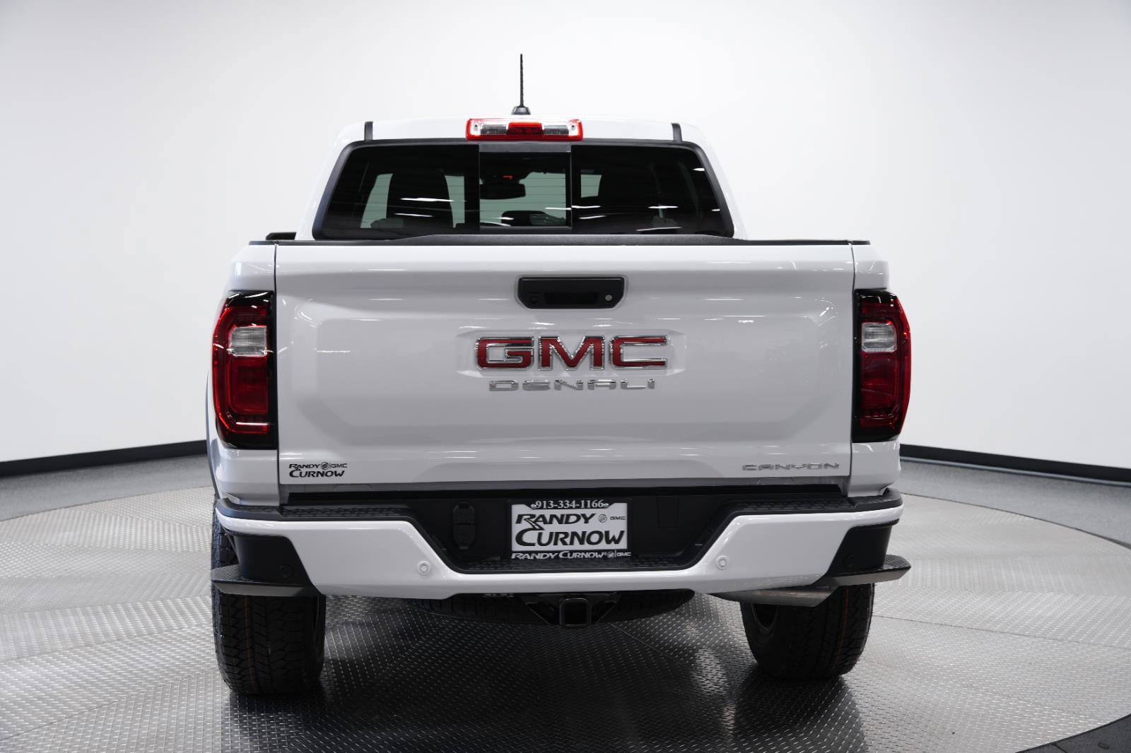 New 2026 GMC Canyon Denali AWD/4WD image 7