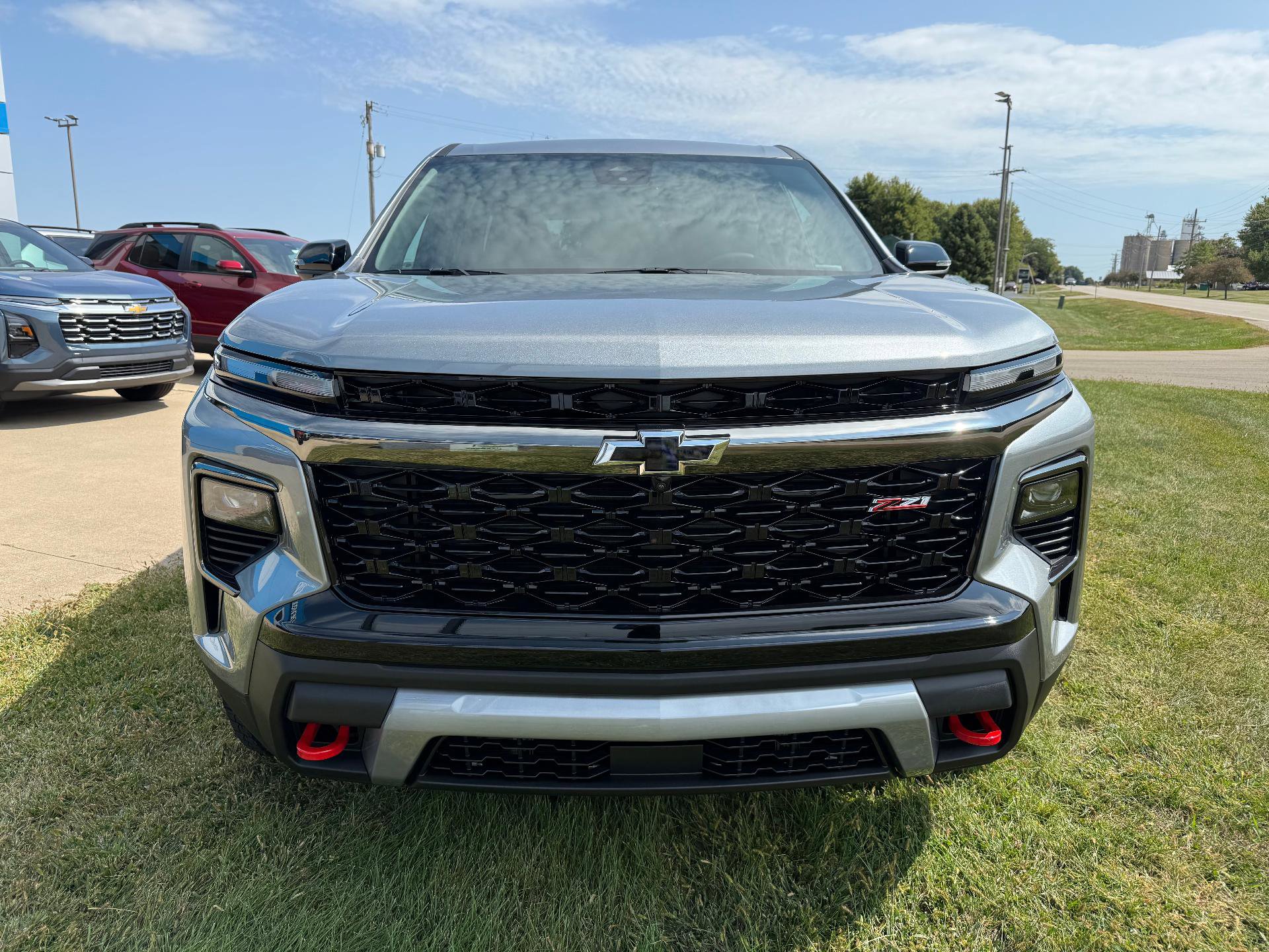 New 2026 Chevrolet Traverse Z71 w/ Driver Confidence Package image 2