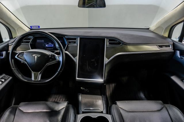 Used 2016 Tesla Model X 90D AWD/4WD image 22