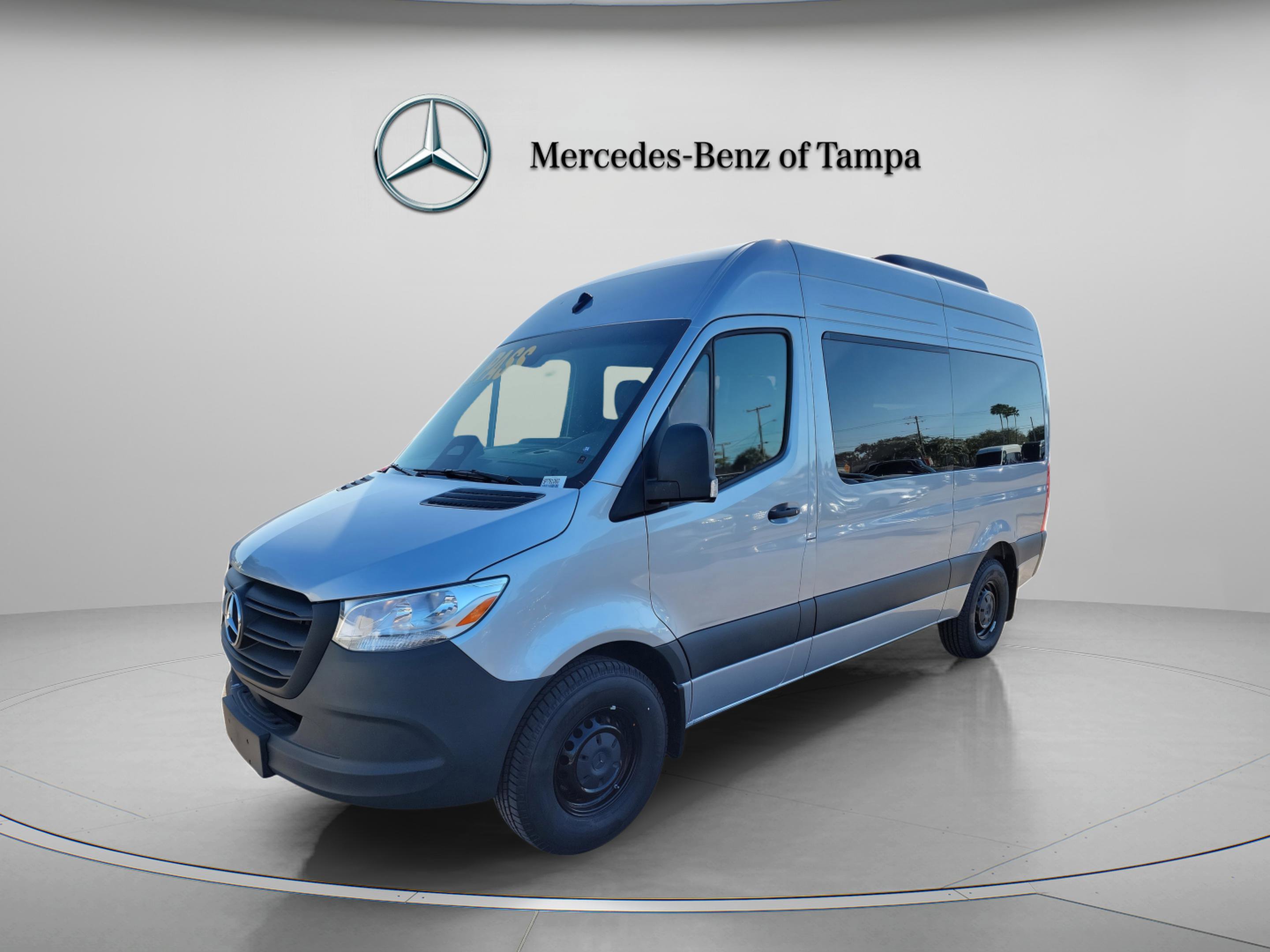 New 2025 Mercedes-Benz Sprinter 2500 image 1