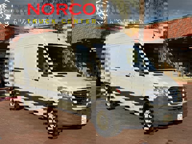 Used 2020 Freightliner Sprinter 2500 image 2