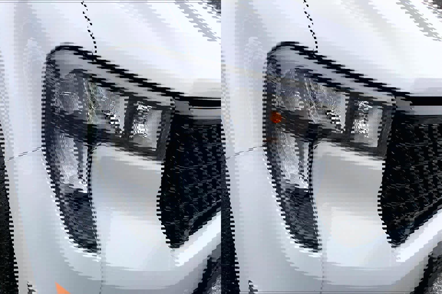 Used 2025 Ford Maverick XLT w/ XLT Luxury Package image 27