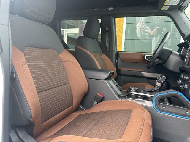 Used 2021 Ford Bronco Outer Banks image 12