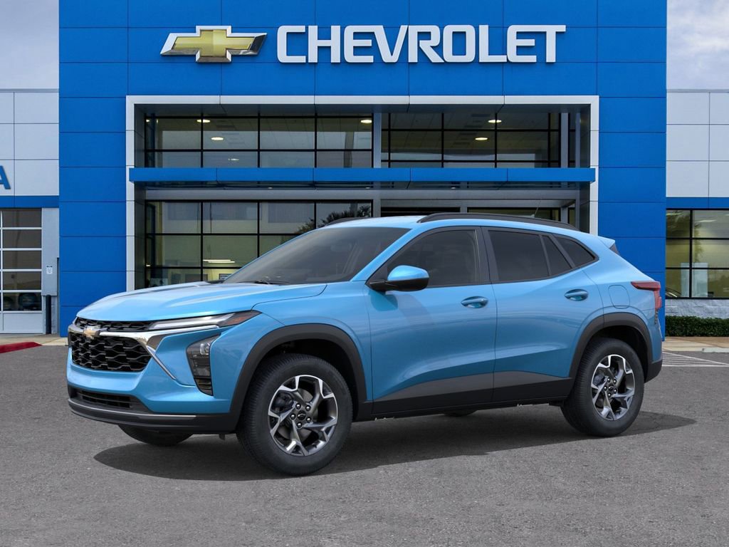 New 2026 Chevrolet Trax LT w/ LT Convenience Package FWD image 2
