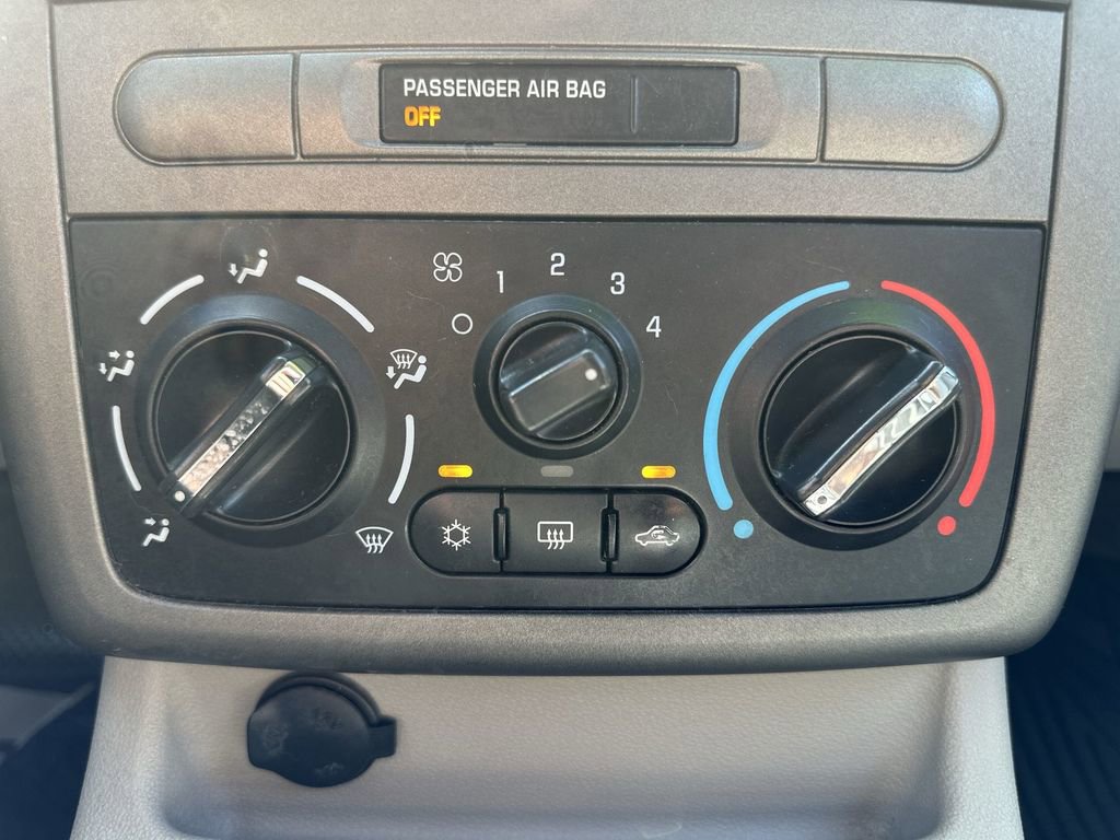 Used 2009 Chevrolet Cobalt LT w/ Preferred Equipment Group FWD image 27