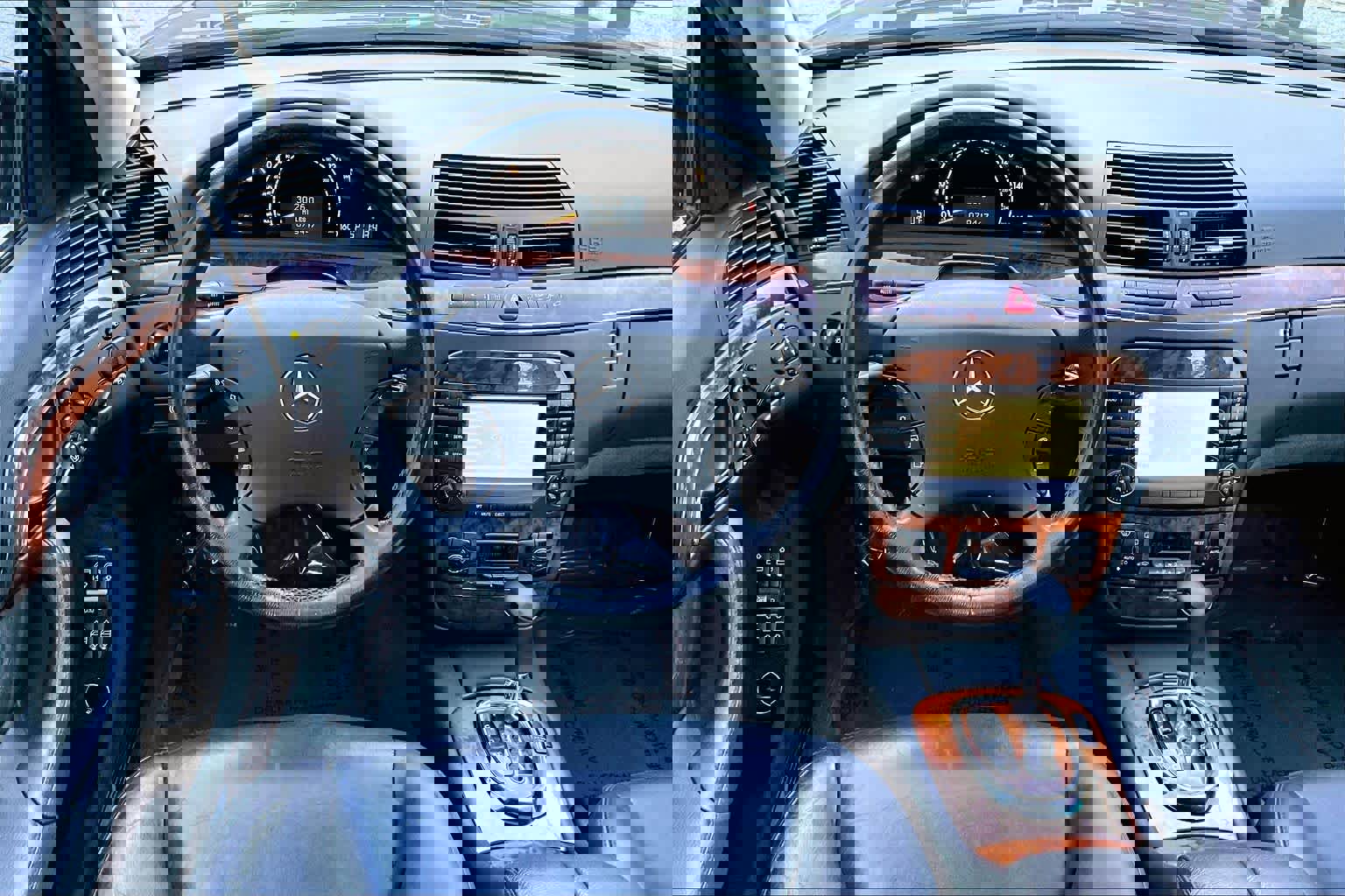 Used 2006 Mercedes-Benz S 500 image 5