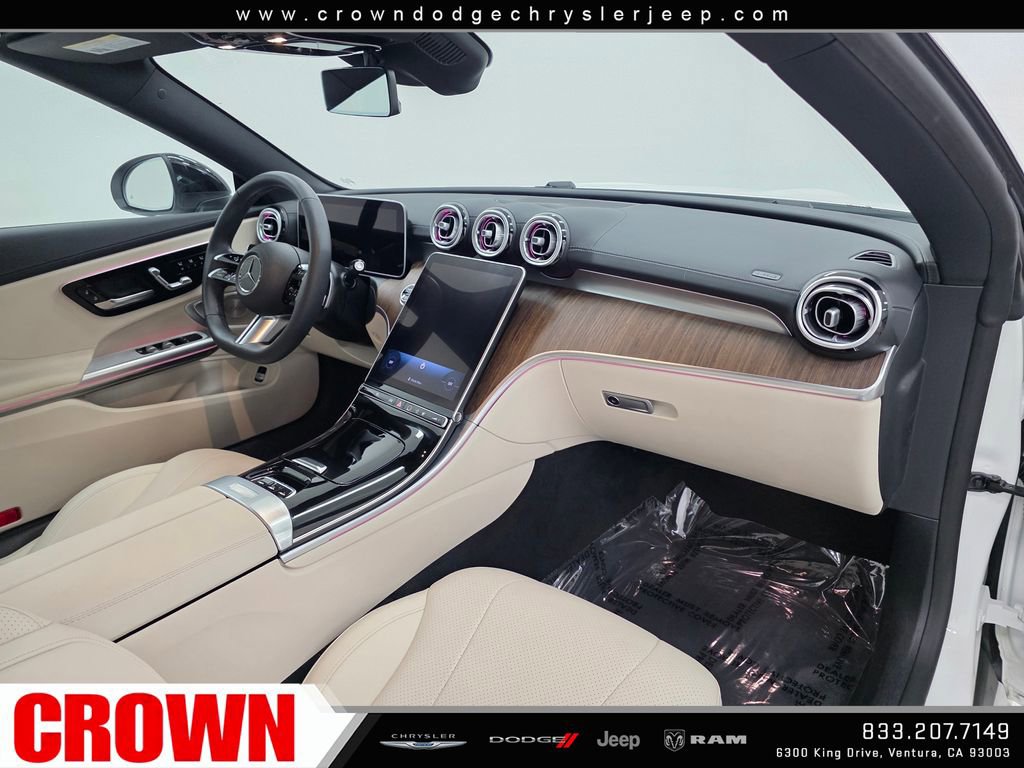 Used 2024 Mercedes-Benz CLE 300 4MATIC Cabriolet image 31