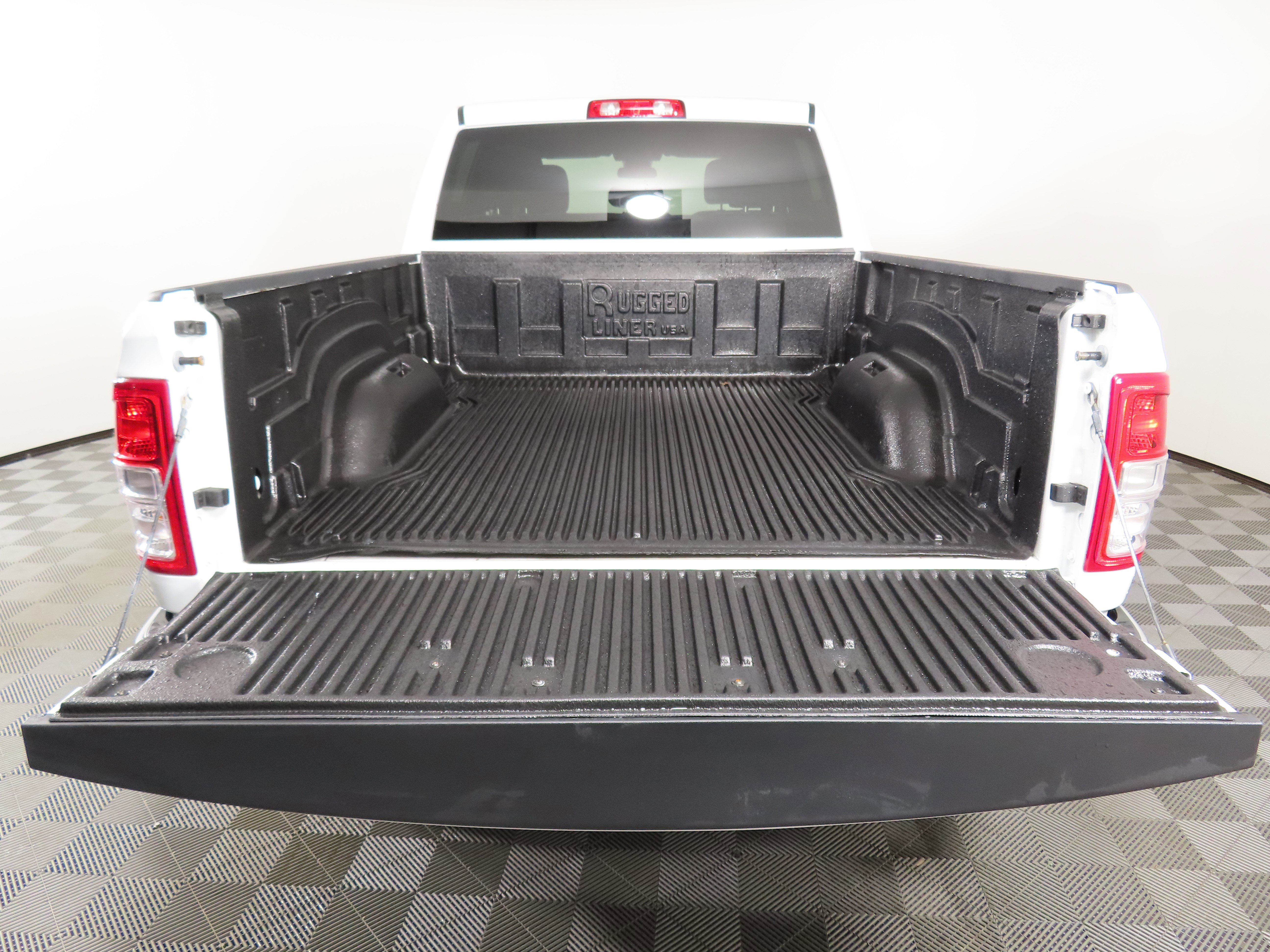 Used 2022 RAM 2500 Big Horn image 11