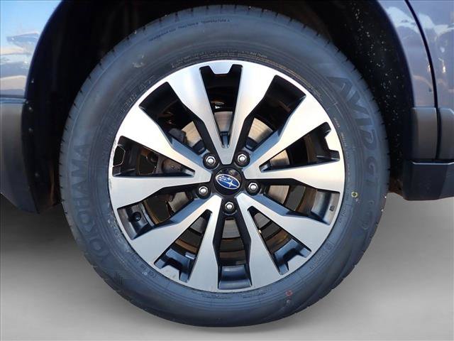 Used 2017 Subaru Outback 3.6R Limited AWD/4WD image 6