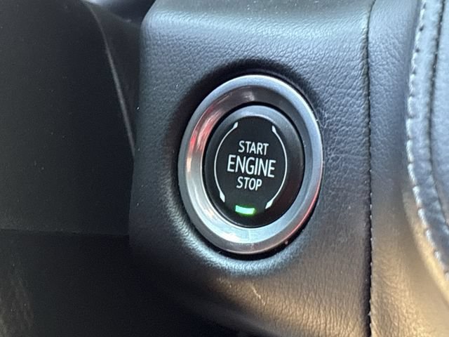 Used 2023 Chevrolet Tahoe Z71 w/ Z71 Off-Road Package AWD/4WD image 20