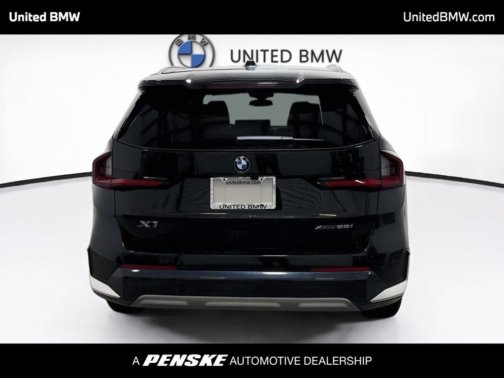 Used 2024 BMW X1 xDrive28i w/ Technology Package AWD/4WD image 6