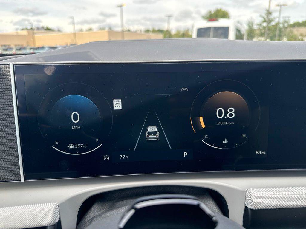 New 2026 Hyundai Tucson Limited AWD/4WD image 13