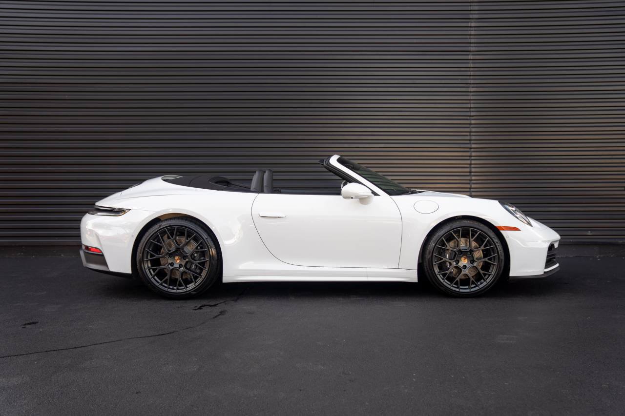 New 2026 Porsche 911 Carrera RWD image 9