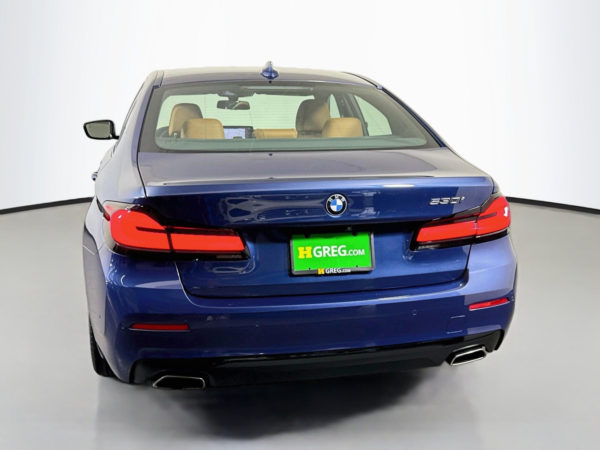 Used 2023 BMW 530i w/ Premium Package RWD image 8