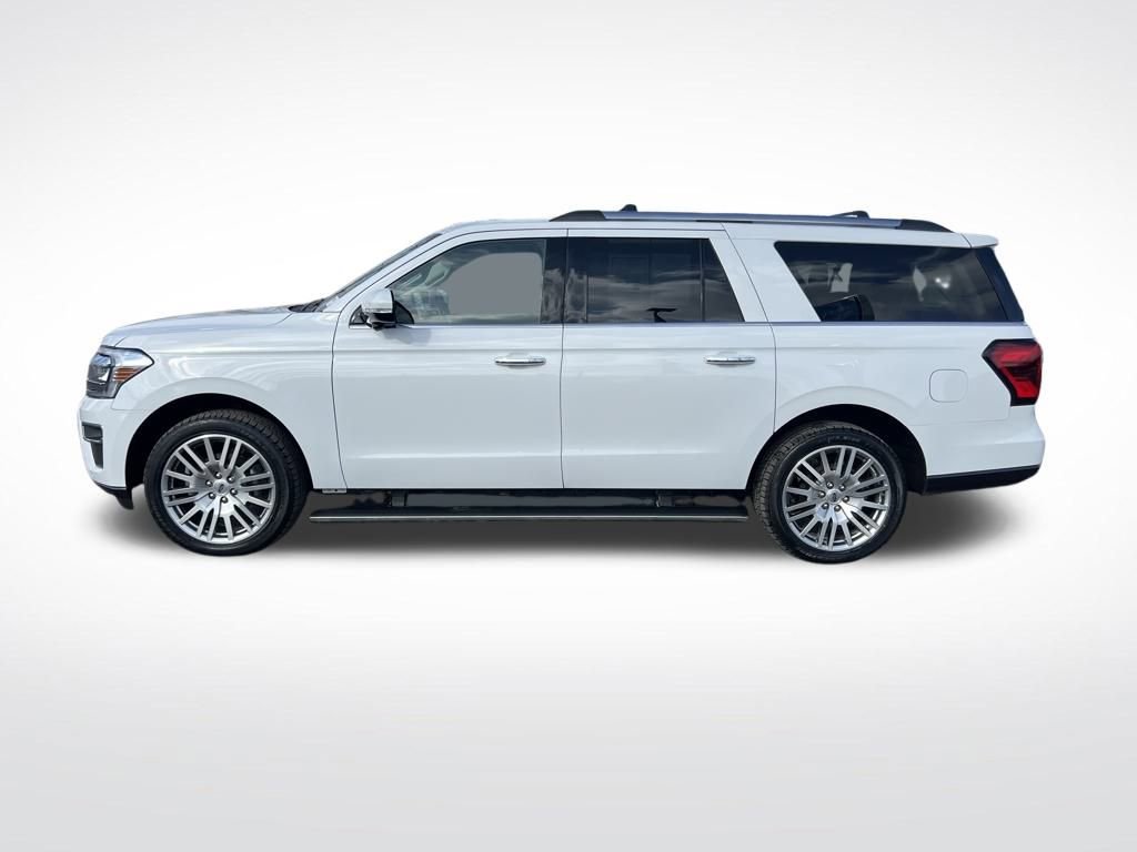 Used 2023 Ford Expedition Max Limited image 2