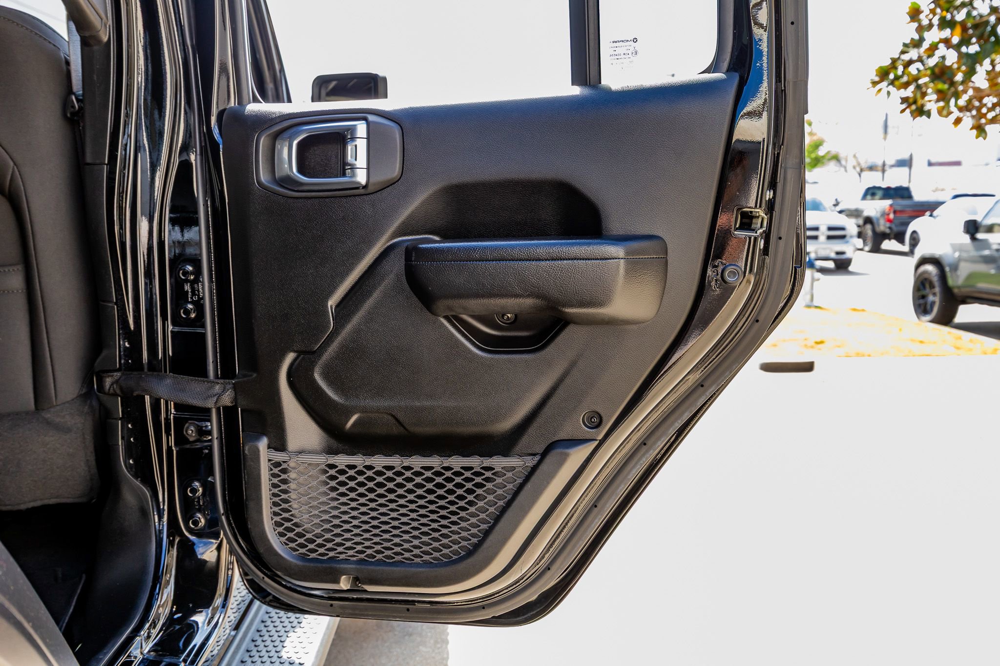 Used 2022 Jeep Wrangler Unlimited Sport w/ Sun And Sound Package image 40