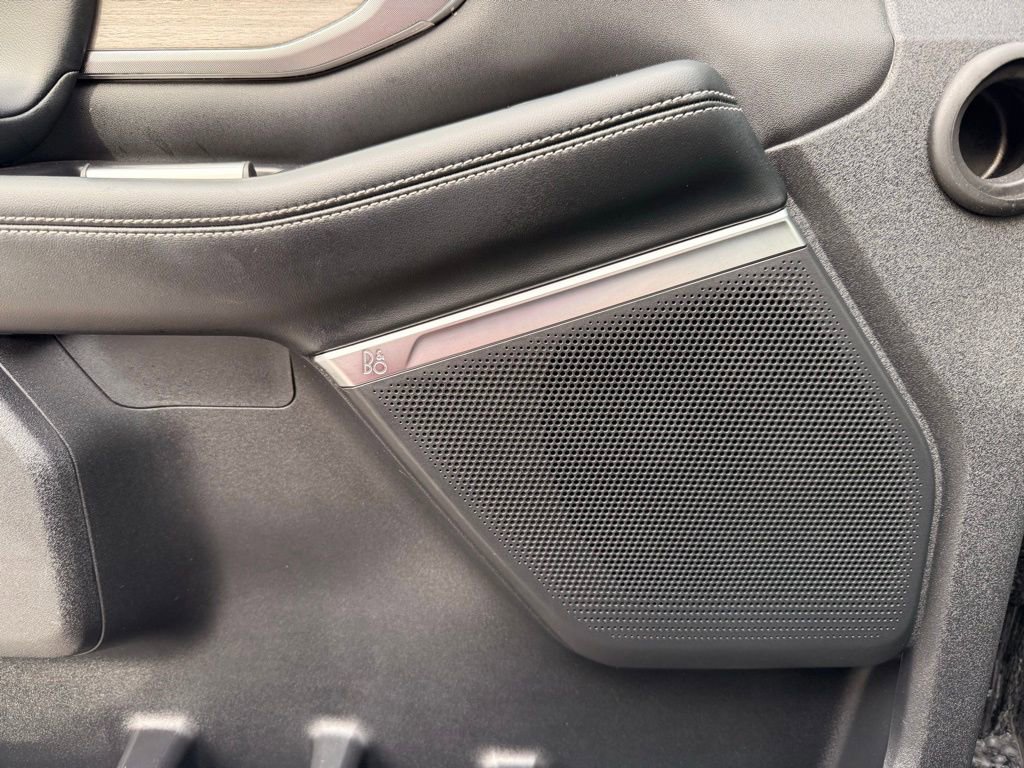 Used 2025 Ford Expedition Platinum image 30