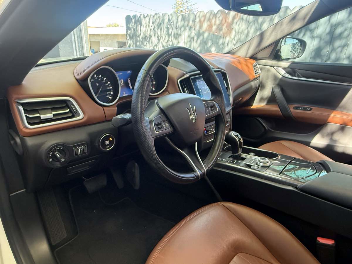 Used 2018 Maserati Ghibli image 5