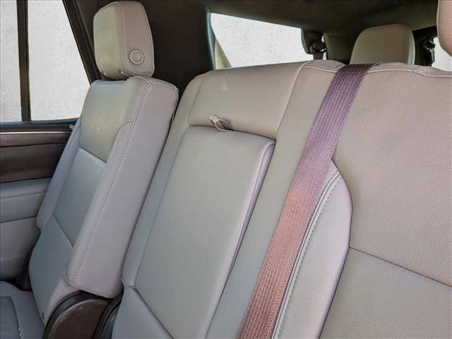 Used 2023 Chevrolet Tahoe Z71 w/ Luxury Package image 16