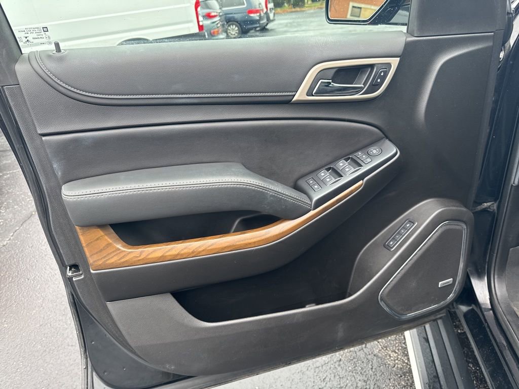 Used 2019 GMC Yukon Denali w/ Denali Ultimate Package image 15