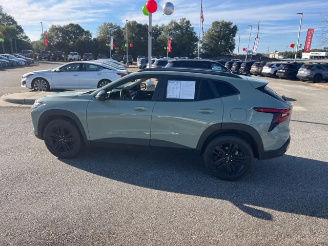 Used 2024 Chevrolet Trax ACTIV w/ Driver Confidence Package image 4