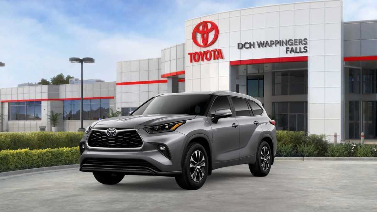 New 2026 Toyota Highlander XLE