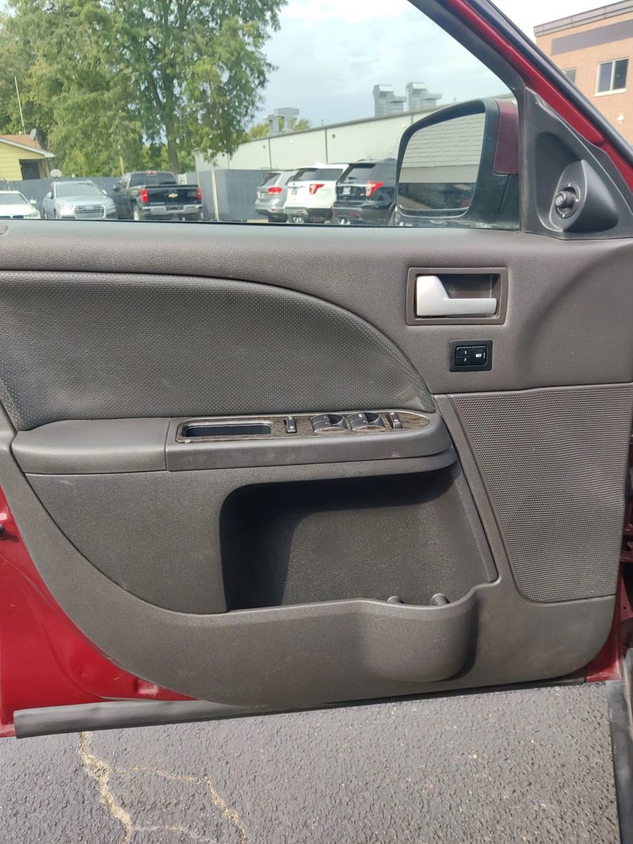 Used 2005 Mercury Montego Premier image 23