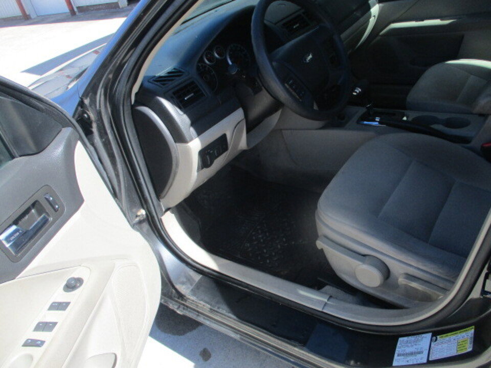 Used 2007 Ford Fusion S image 22