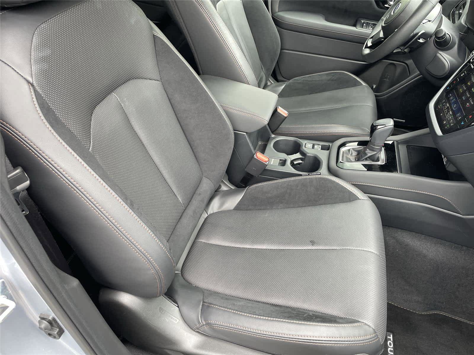 Certified 2025 Subaru Forester Touring AWD/4WD image 18