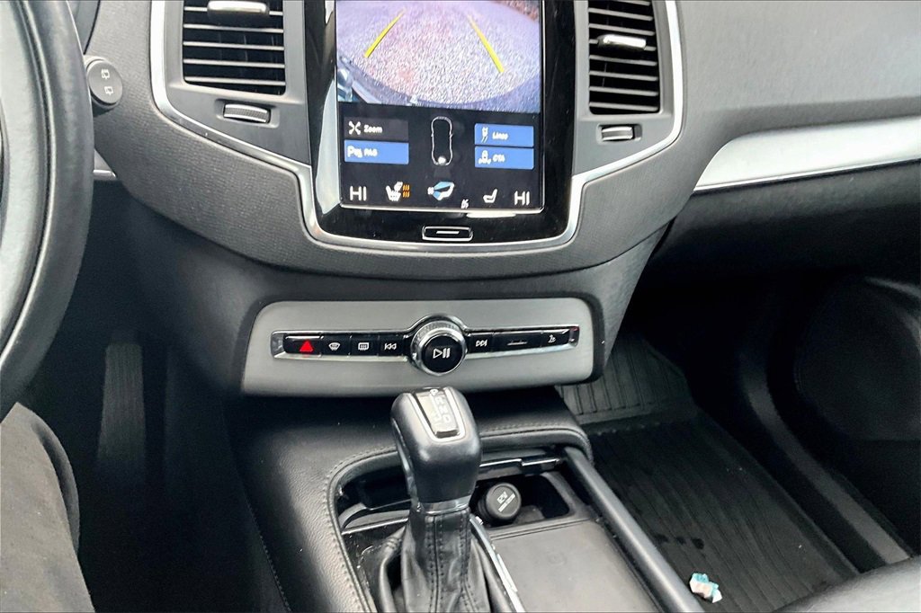 Used 2021 Volvo XC90 T5 Momentum w/ Protection Package Premier image 29
