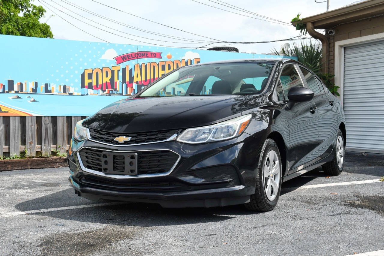 Used 2018 Chevrolet Cruze LS