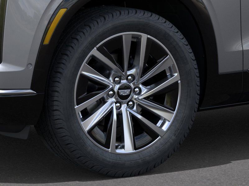 New 2026 Cadillac Vistiq Luxury w/ LPO, Floor Liner Package image 9