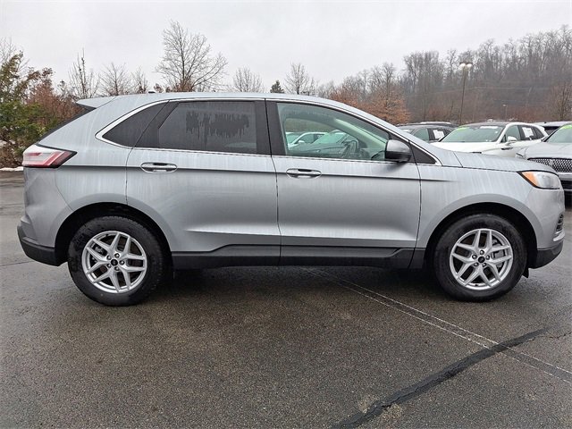 Used 2024 Ford Edge SEL image 7