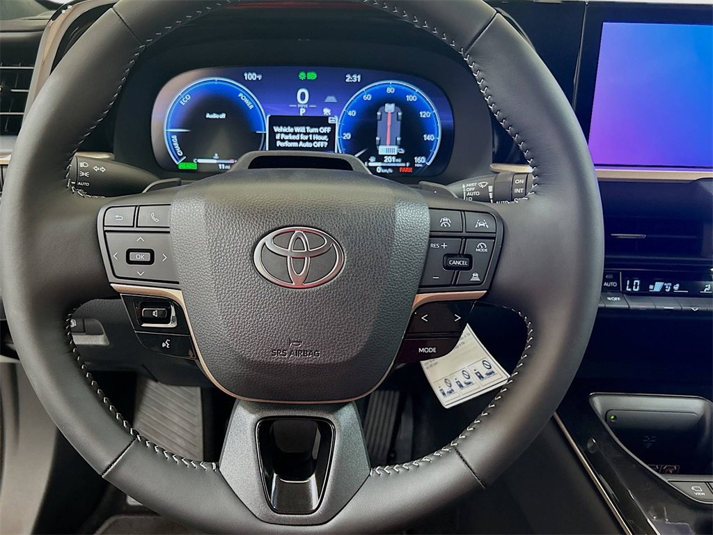 New 2025 Toyota Crown Signia image 11