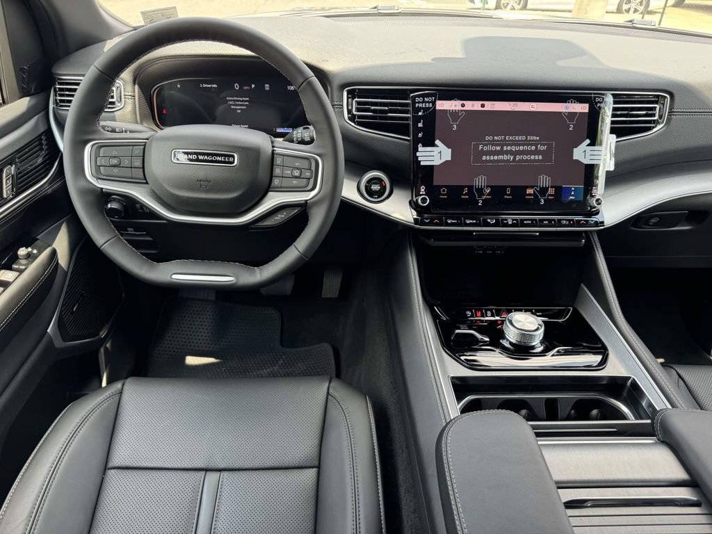 New 2026 Jeep Grand Wagoneer 4WD image 17