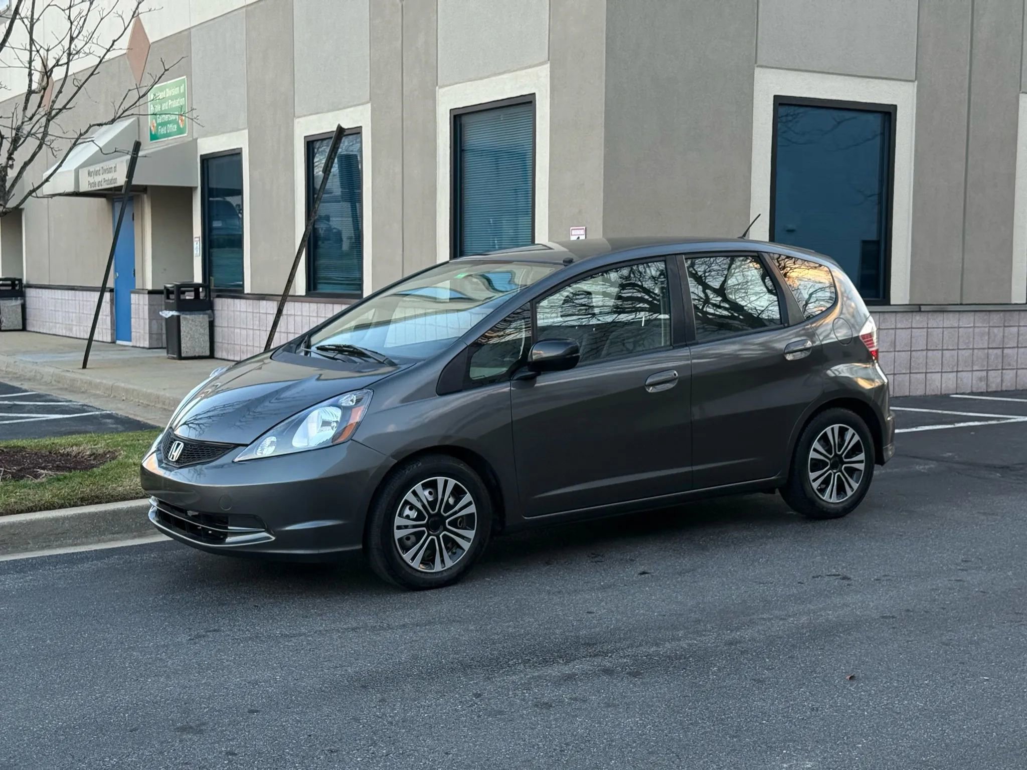 Used 2012 Honda Fit image 4