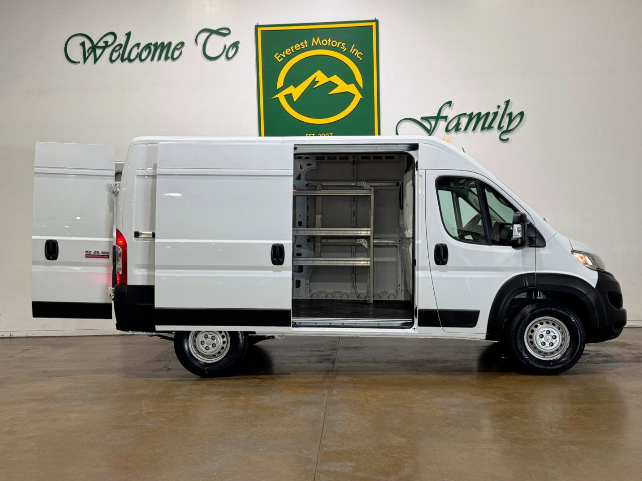 Used 2024 RAM ProMaster 1500 w/ Power Group FWD image 38
