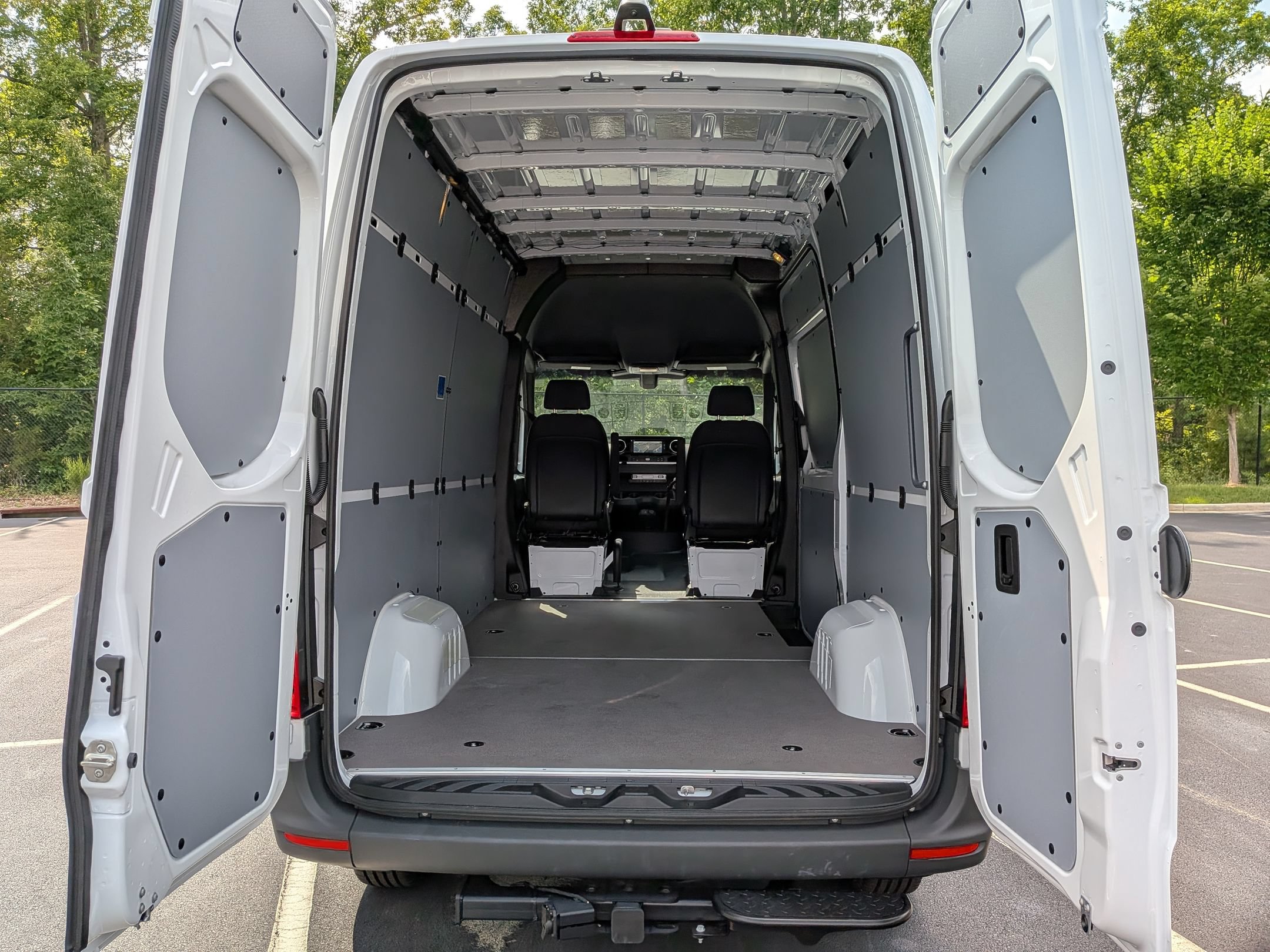 New 2026 Mercedes-Benz Sprinter 2500 image 31