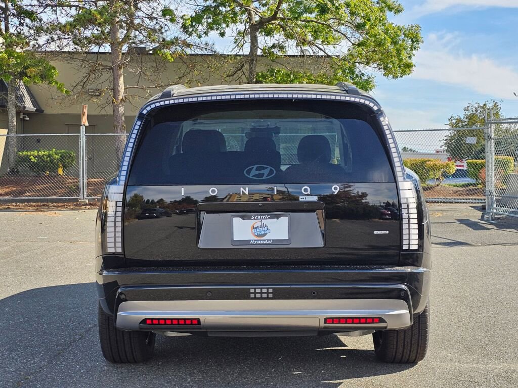 New 2026 Hyundai Ioniq 9 SEL image 6