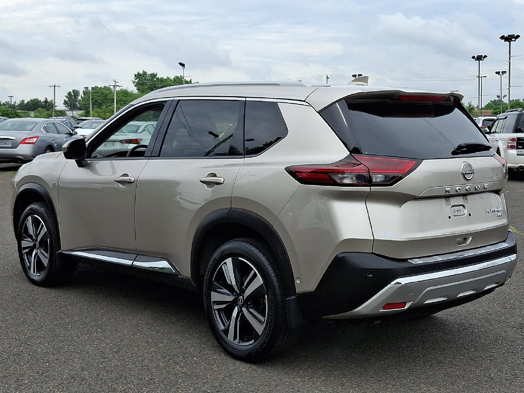 Certified 2023 Nissan Rogue Platinum w/ Platinum Premium Package AWD/4WD image 4