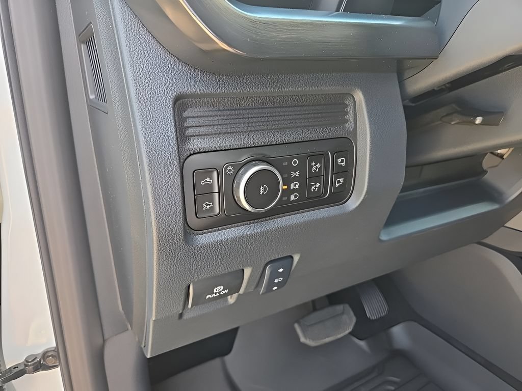 New 2026 Ford F350 Lariat w/ Lariat Premium Package AWD/4WD image 13