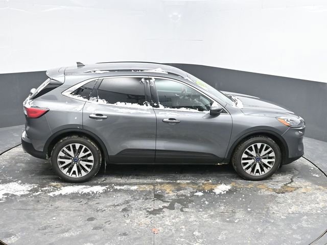 Used 2022 Ford Escape Titanium image 29