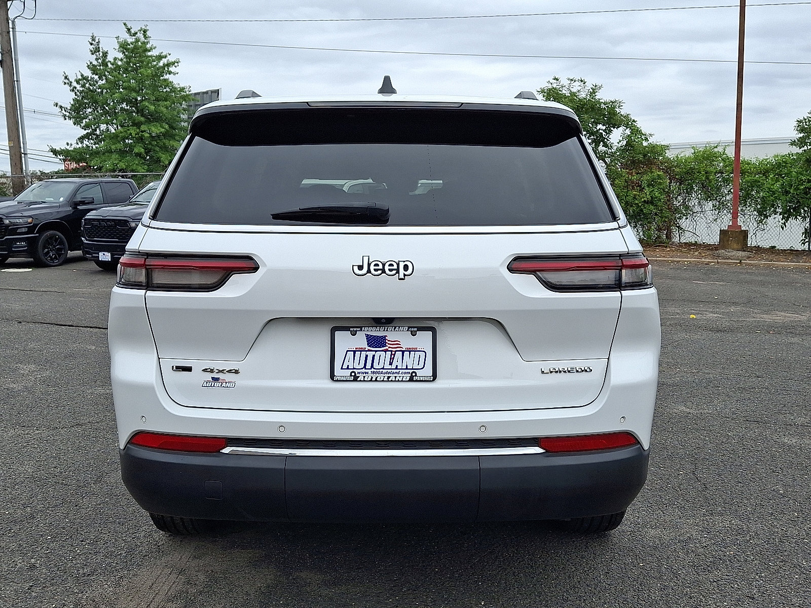 Used 2022 Jeep Grand Cherokee L Laredo w/ Luxury Tech Group I image 6