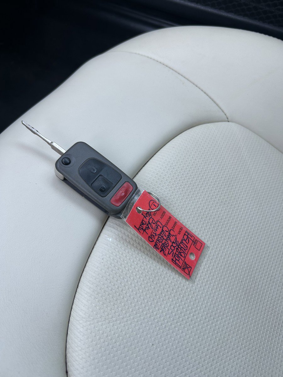 Used 2005 Chrysler Crossfire Limited RWD image 26