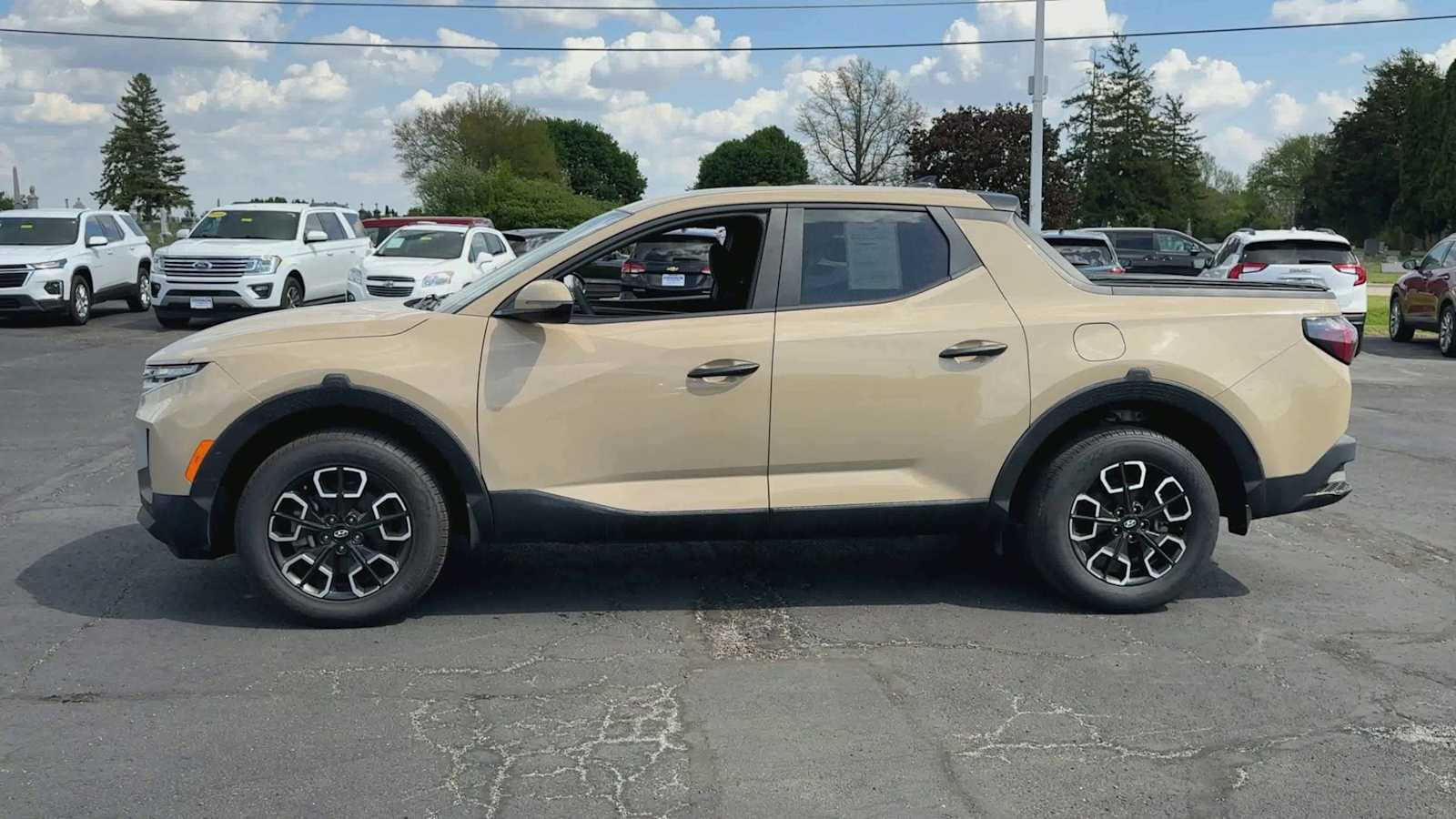 Used 2023 Hyundai Santa Cruz SEL FWD image 5
