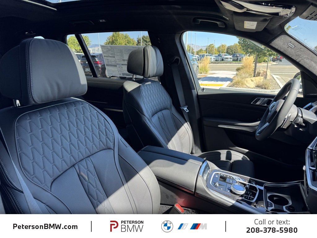 New 2026 BMW X7 M60i image 20