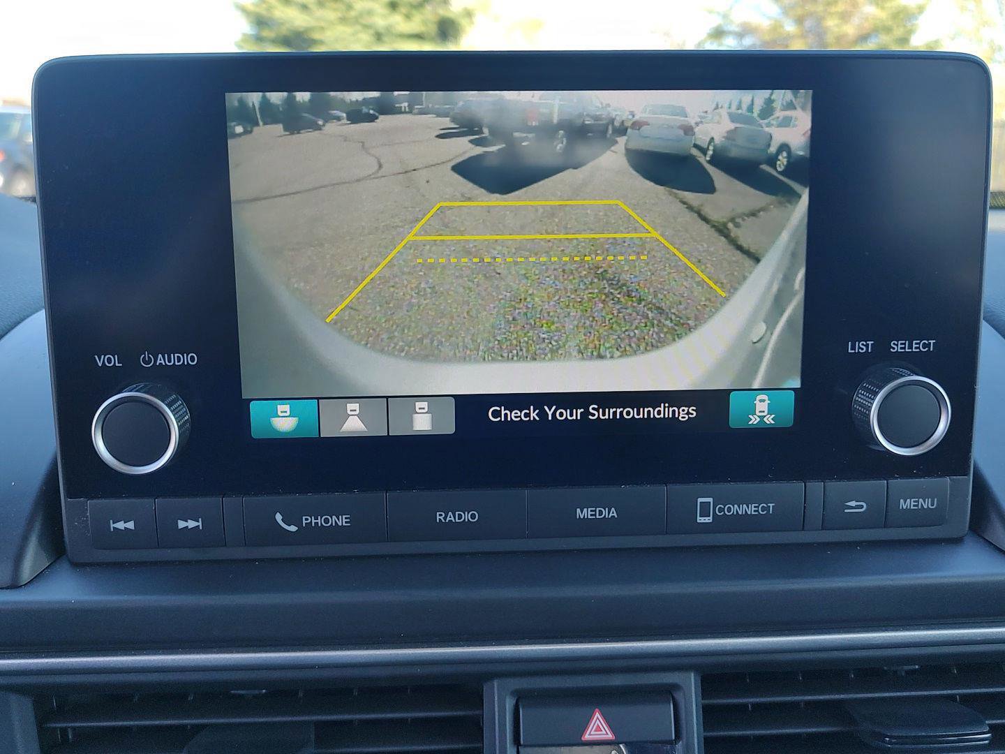 Used 2024 Honda Pilot Sport image 8