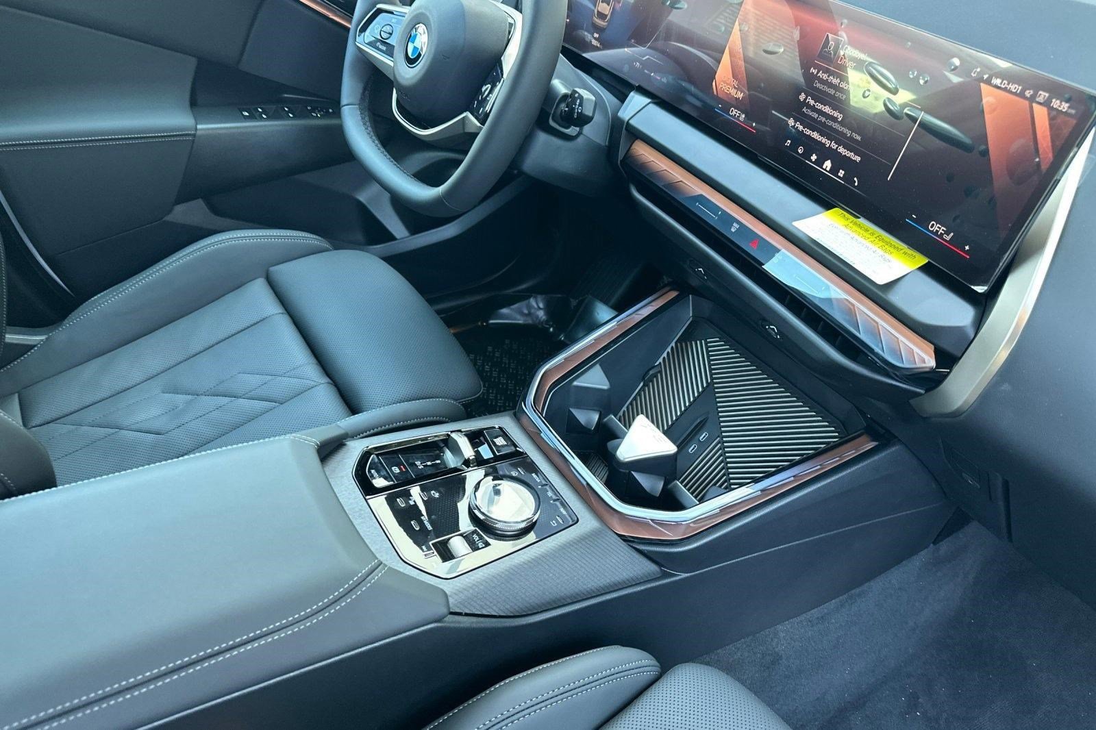 Used 2025 BMW X3 xDrive30i w/ Convenience Package image 27