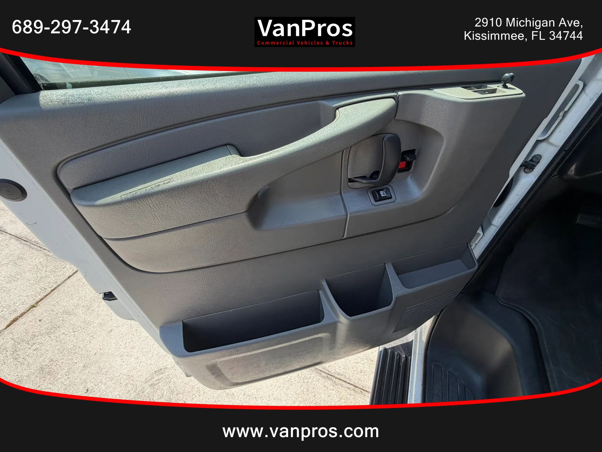 Used 2012 Chevrolet Express 3500 LT w/ LT Preferred Equipment Group image 8