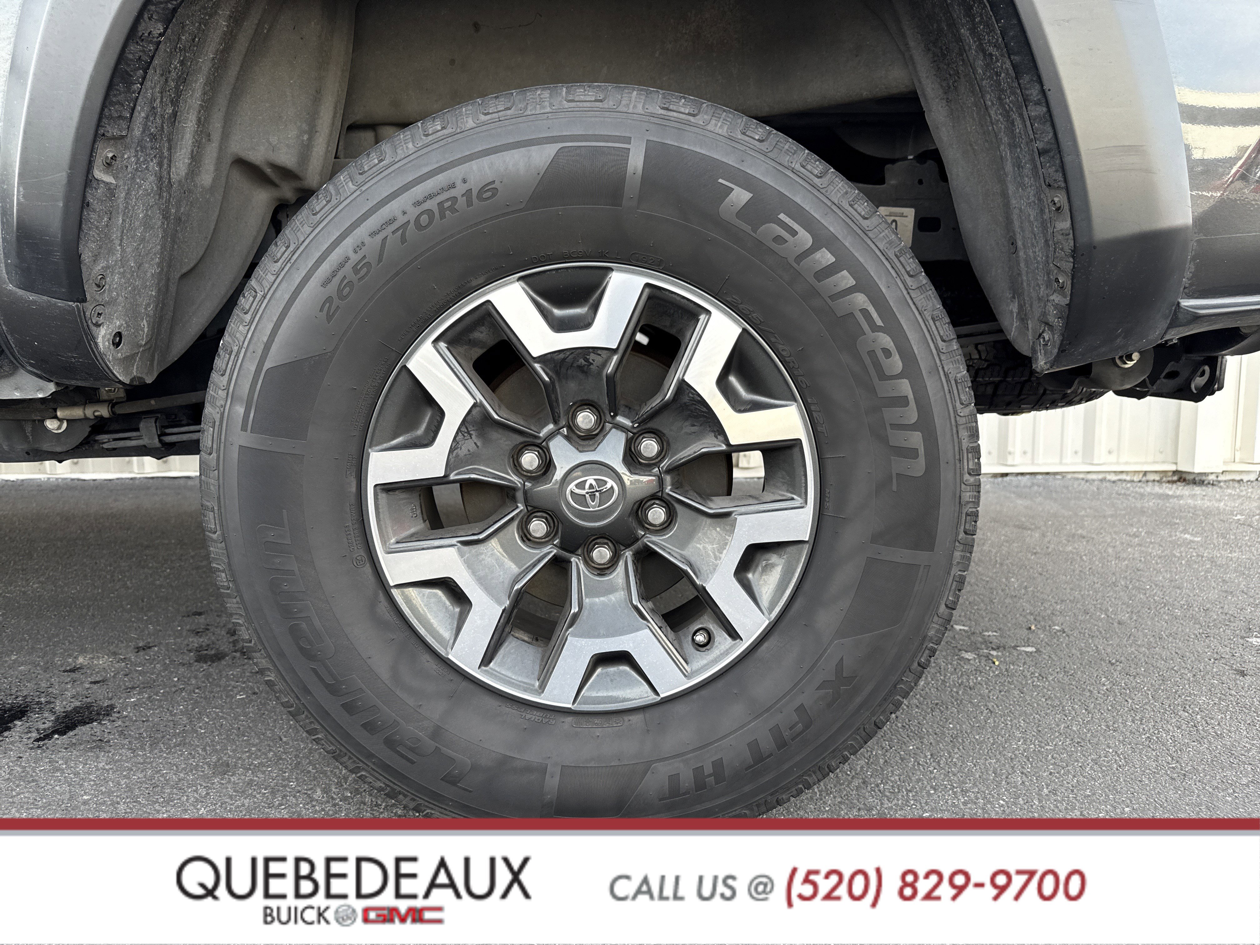 Used 2020 Toyota Tacoma TRD Off-Road image 4